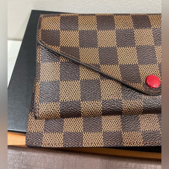 Sold‼️‼️LV DE Long Wallet with insert♥️ - Picture 4 of 16